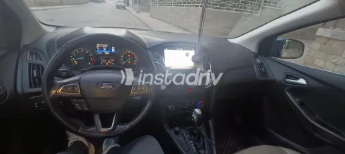 Ford Focus 2017 White Used for Sale - 1