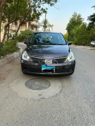 نيسان تيدا 2008 بني مستعملة للبيع