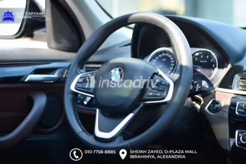 بي ام دبليو X1 2020 أسود مستعملة للبيع - 3