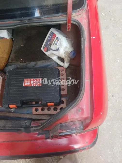 هيونداي اكسيل 1997 أحمر مستعملة للبيع - 9