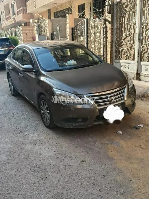 Nissan Sentra 2018 White Used for Sale - 4