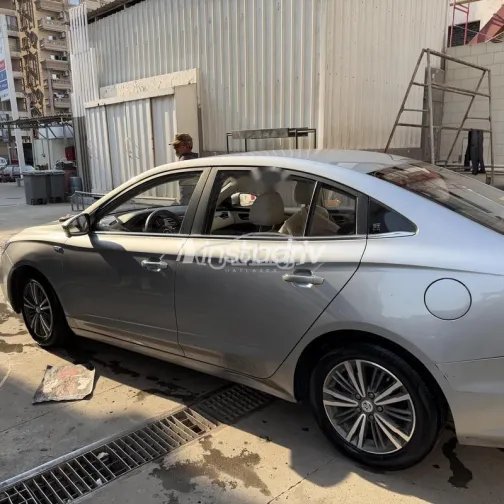 ام جى 5 2025 أبيض مستعملة للبيع - 6