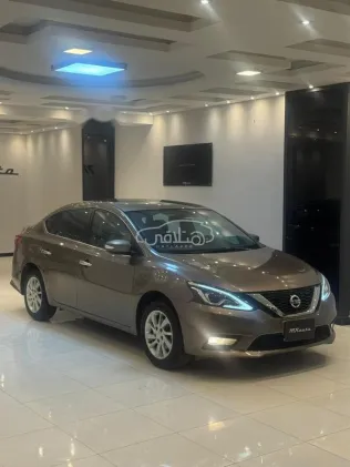 Nissan Sentra 2023 Brown Used for Sale
