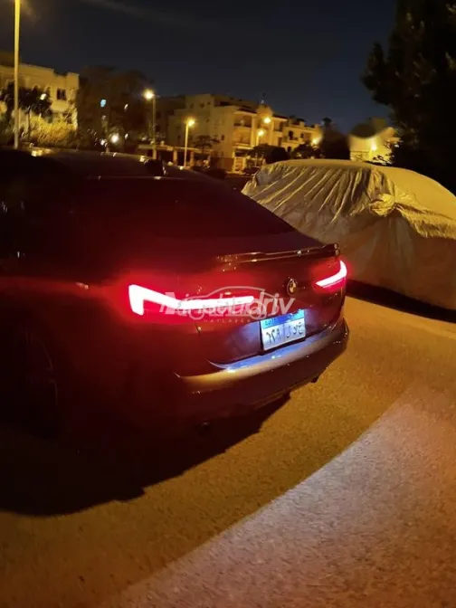 بي ام دبليو 218 i 2021 رمادي غامق مستعملة للبيع - 3