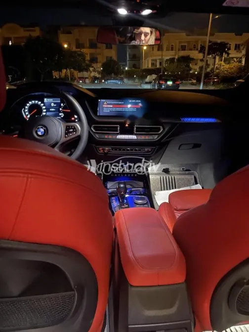 بي ام دبليو 218 i 2021 رمادي غامق مستعملة للبيع - 6
