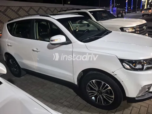 Geely X7 2020 White Used for Sale - 4