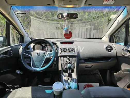 Opel Meriva 2015 White Used for Sale - 2