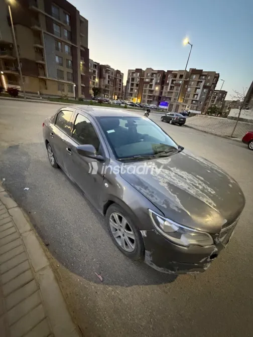 Peugeot 301 2021 White Used for Sale - 3