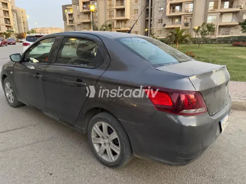 Peugeot 301 2021 White Used for Sale - 6