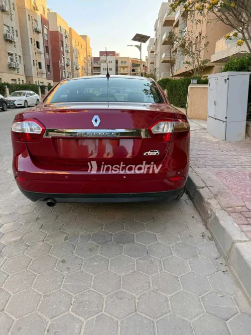 Renault Fluence 2016 White Used for Sale - 8