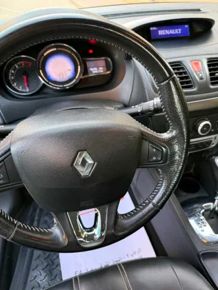 Renault Fluence 2016 White Used for Sale