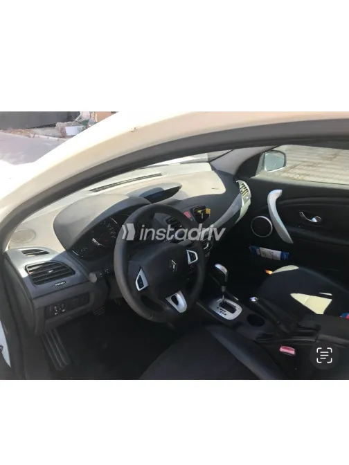 Renault Fluence 2012 White Used for Sale - 3