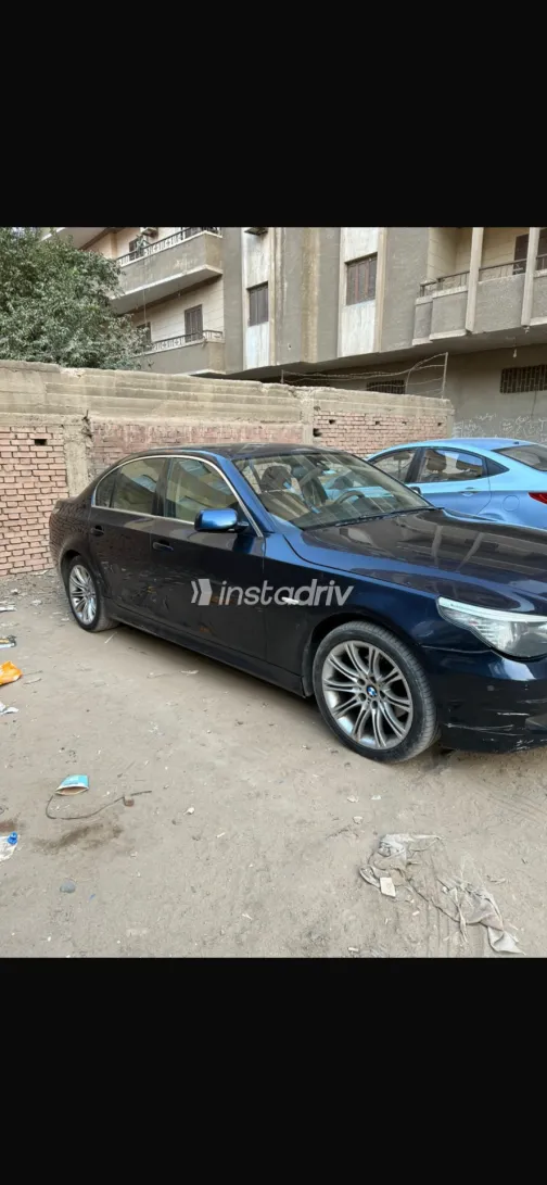 بي ام دبليو 523 2007 أبيض مستعملة للبيع - 1