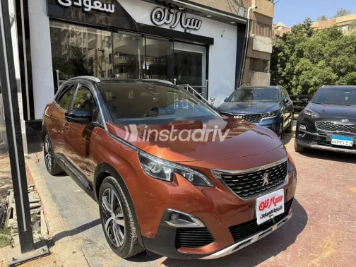 بيجو 3008 2020 بني مستعملة للبيع - 2