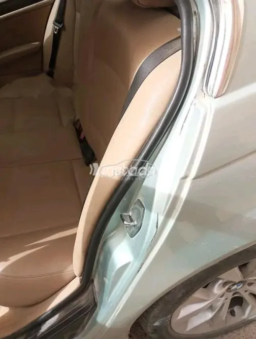 بي ام دبليو 318 2000 أبيض مستعملة للبيع - 2