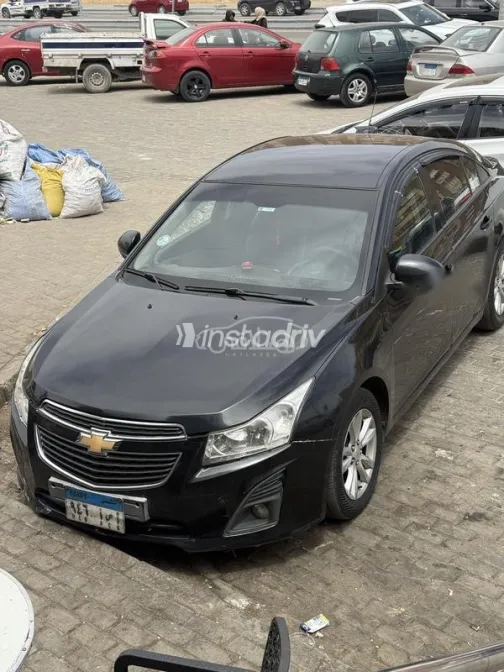 Chevrolet Cruze 2015 Black Used for Sale - 2