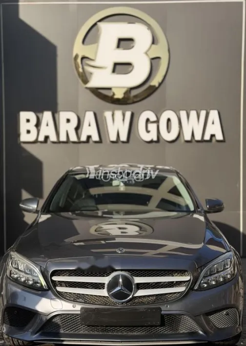 Mercedes C 180 2020 Gray Used for Sale - 1