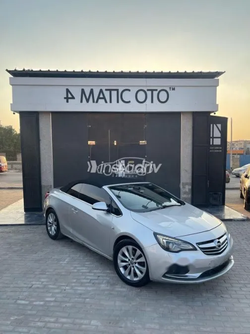 Opel Cascada 2016 Silver Used for Sale - 2