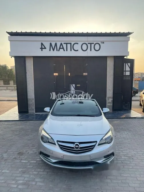 Opel Cascada 2016 Silver Used for Sale - 3