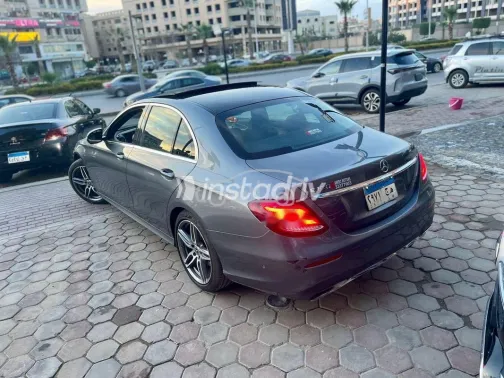 Mercedes E 180 2019 White Used for Sale - 4