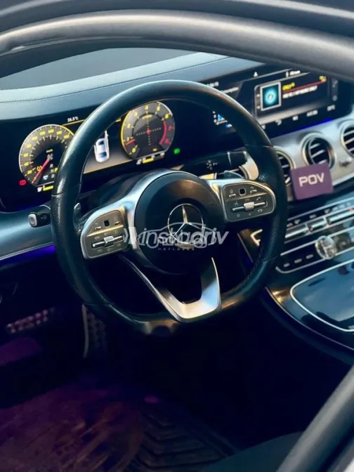 Mercedes E 180 2019 White Used for Sale - 5