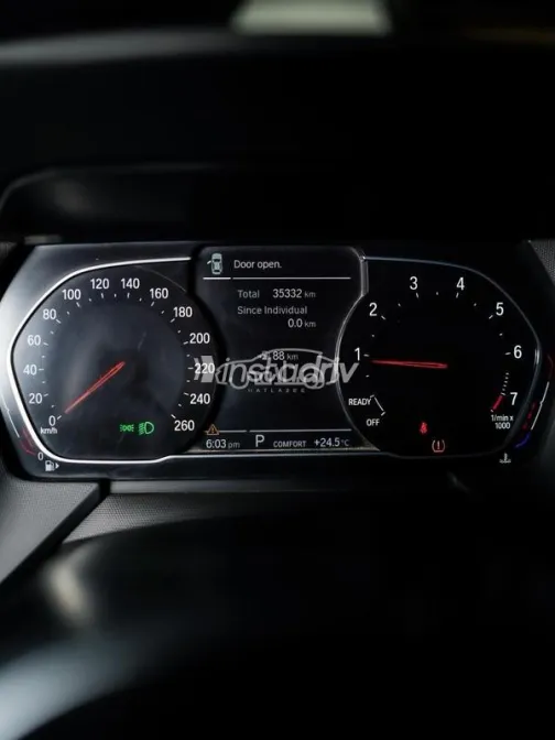 بي ام دبليو 218 i 2021 أزرق غامق مستعملة للبيع - 4