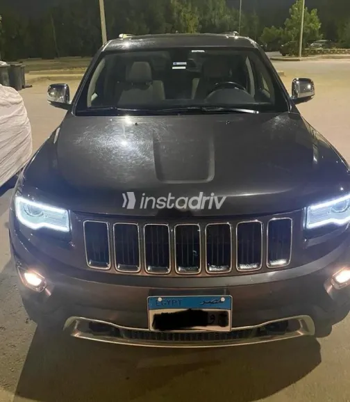 Jeep Grand Cherokee 2017 White Used for Sale - 3