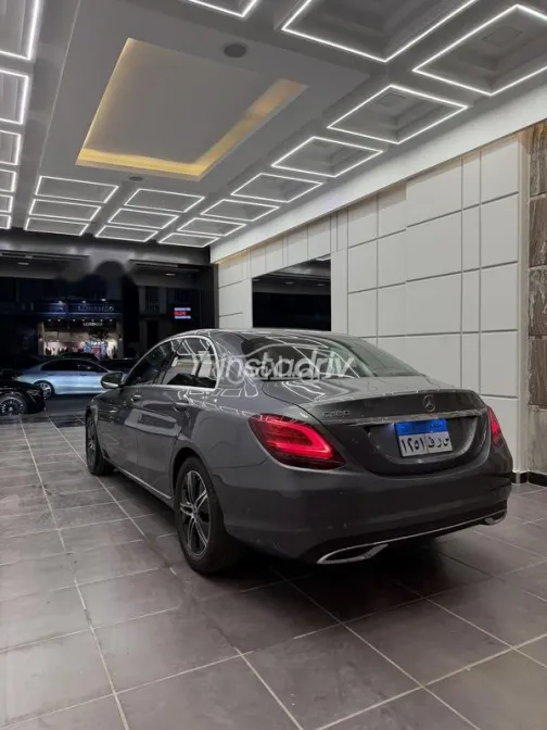 Mercedes C 180 2021 Gray Used for Sale - 4