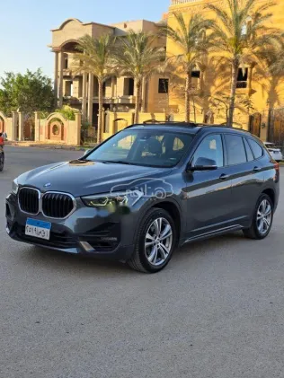 بي ام دبليو X1 2020 بني مستعملة للبيع