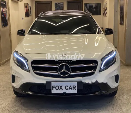Mercedes GLA 2015 White Used for Sale - 3