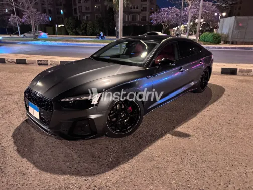 اودي A5 2022 أبيض مستعملة للبيع - 4