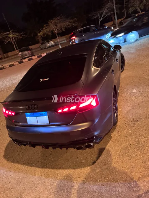 اودي A5 2022 أبيض مستعملة للبيع - 5