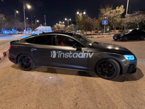 اودي A5 2022 أبيض مستعملة للبيع - 8