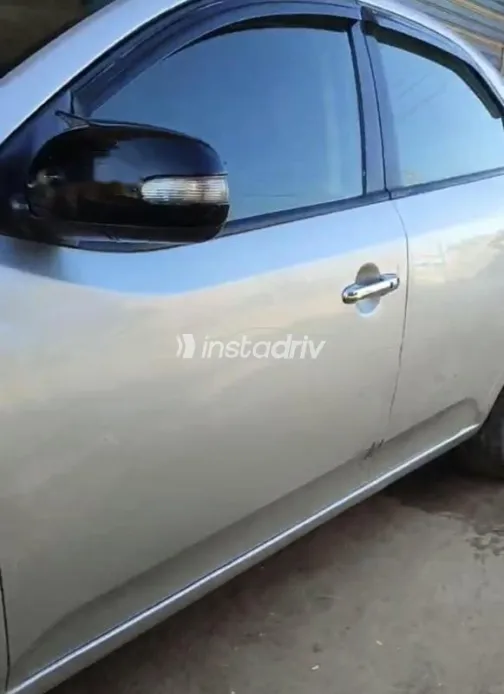 Kia Cerato 2010 Silver Used for Sale - 2