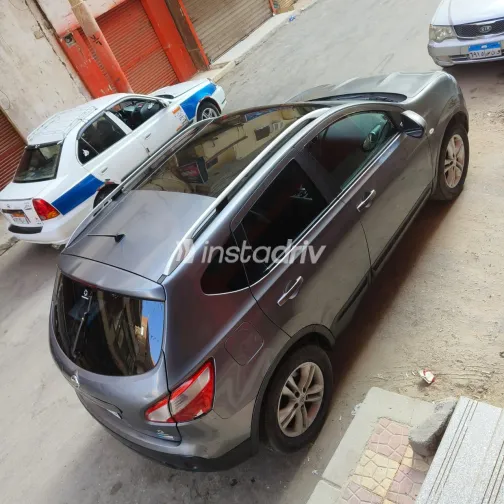 Nissan Qashqai 2014 White Used for Sale - 1