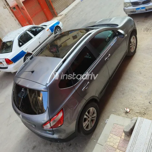 Nissan Qashqai 2014 White Used for Sale - 2