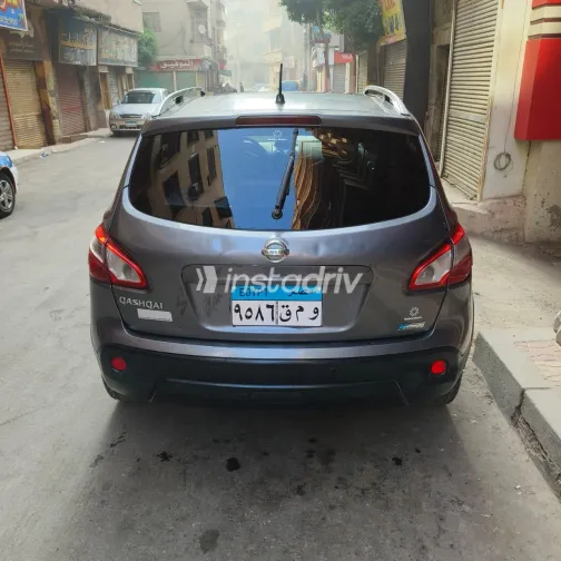 Nissan Qashqai 2014 White Used for Sale - 3