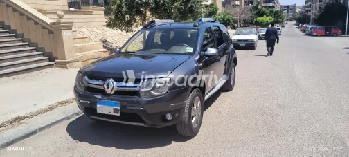 Renault Duster 2017 White Used for Sale - 7