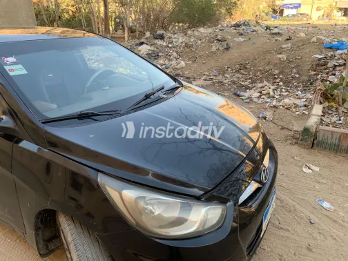 Hyundai Accent RB 2011 White Used for Sale - 5