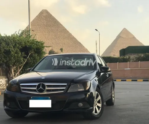 Mercedes C 180 2012 Black Used for Sale - 4