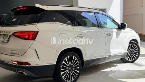 جيتور X95 2022 أبيض مستعملة للبيع - 10