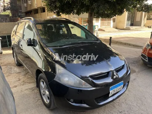 Mitsubishi Grandis 2006 Black Used for Sale - 6