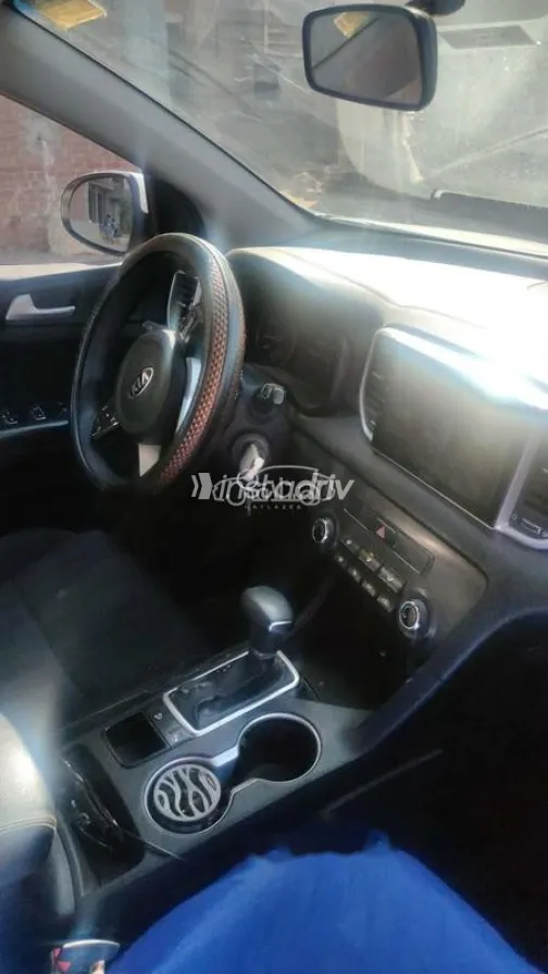 Kia Sportage 2020 White Used for Sale - 9