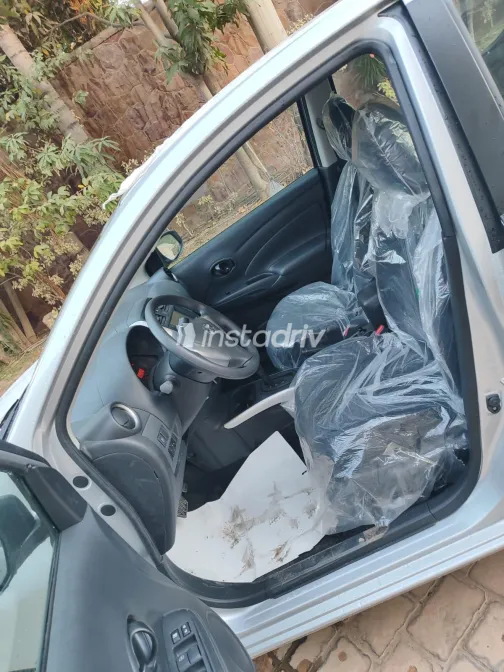 Nissan Sunny 2026 White Used for Sale - 1