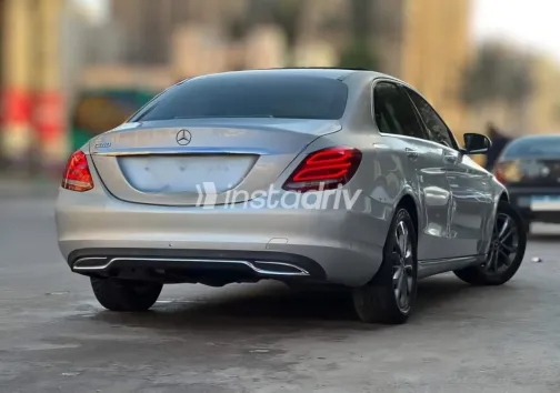 مرسيدس C 180 2018 أبيض مستعملة للبيع - 7