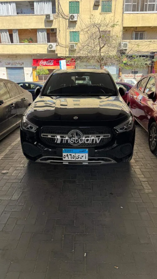 Mercedes GLA 200 2023 White Used for Sale - 5