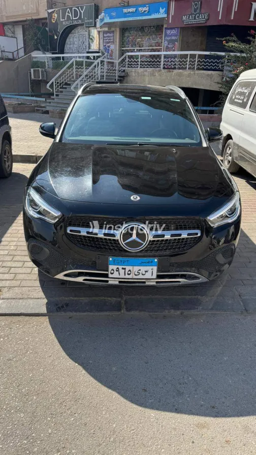 Mercedes GLA 200 2023 White Used for Sale - 9