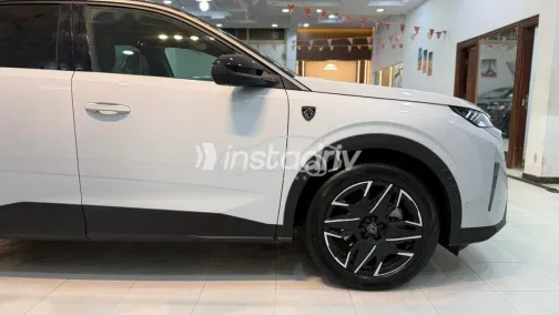 Peugeot 3008 2026 White Used for Sale - 8