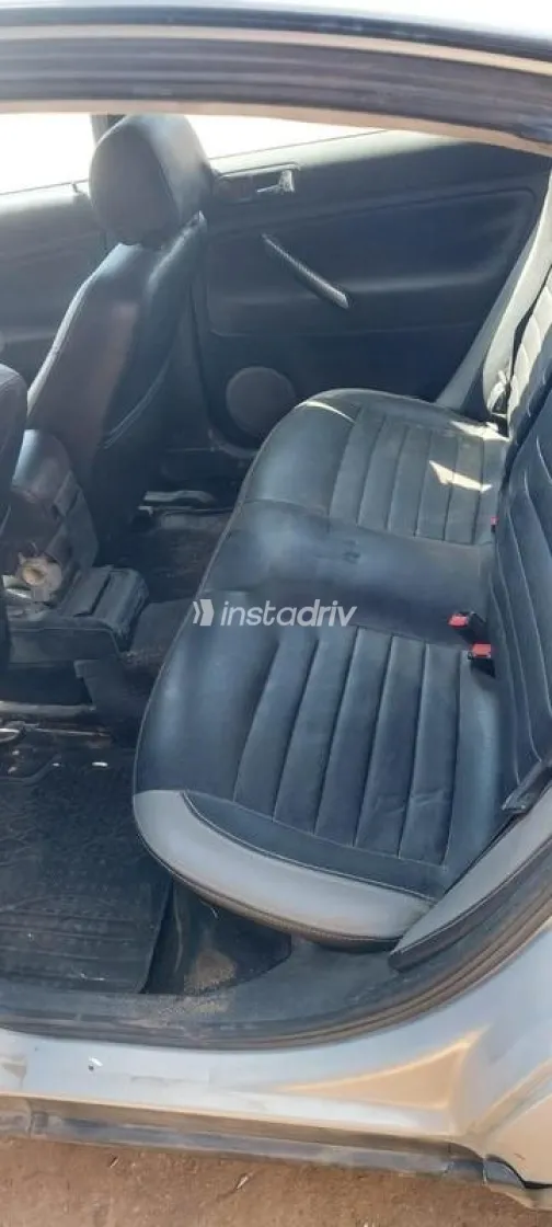 Volkswagen Passat 1999 Silver Used for Sale - 9