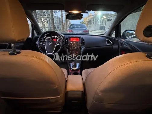 Opel Astra 2015 Dark Red Used for Sale - 5